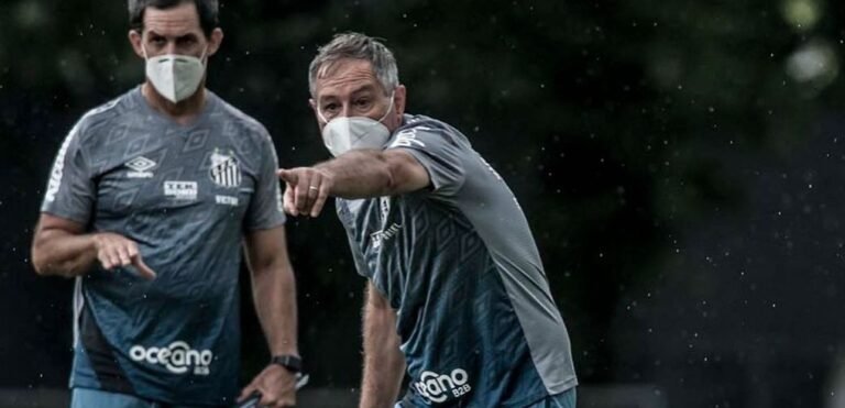 Ariel Holan modifica e Santos deve ter nova escalação na Libertadores; confira