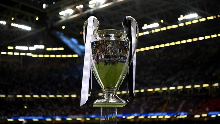 UEFA pode mudar formato da Champions League; entenda