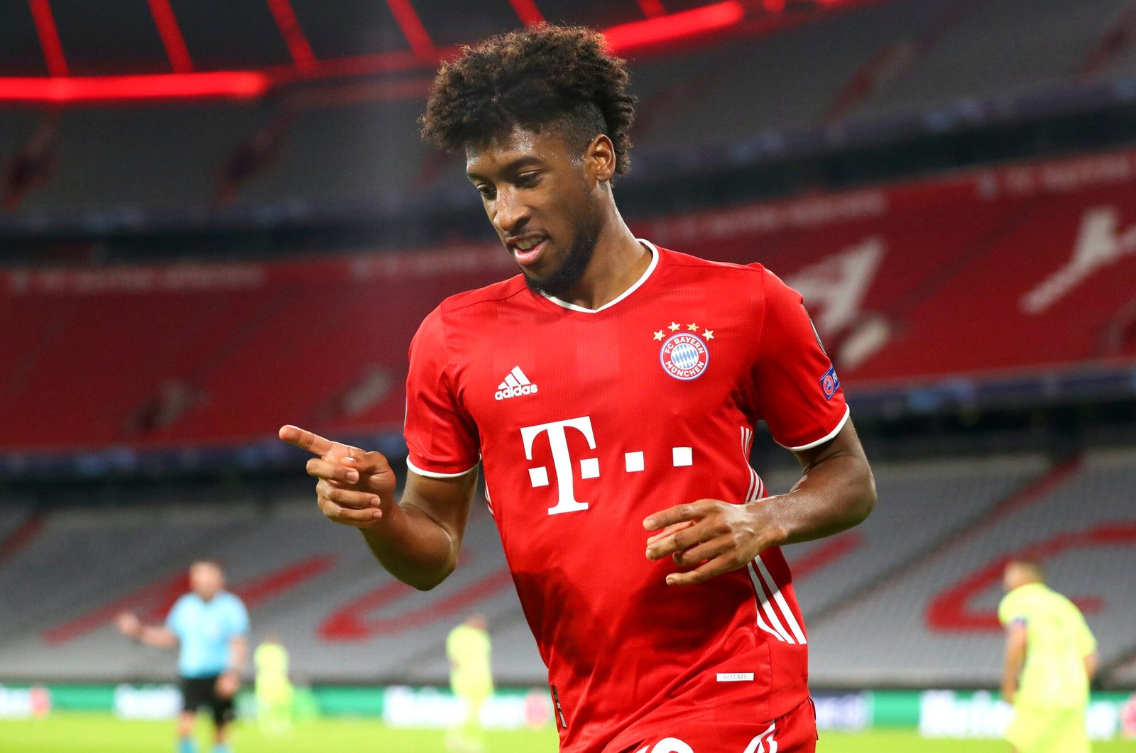 Manchester United planeja utiliza jogador como moeda de troca por Kingsley Coman