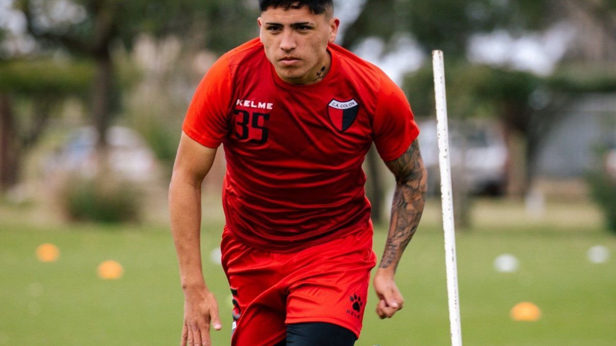 Empresário quer colocar joia do futebol argentino no Flamengo