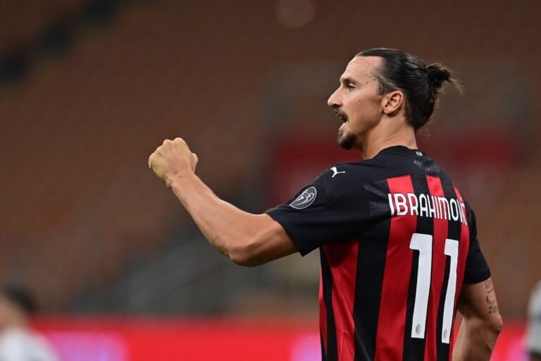 Ibrahimovic irá renovar contrato com o Milan, diz jornal