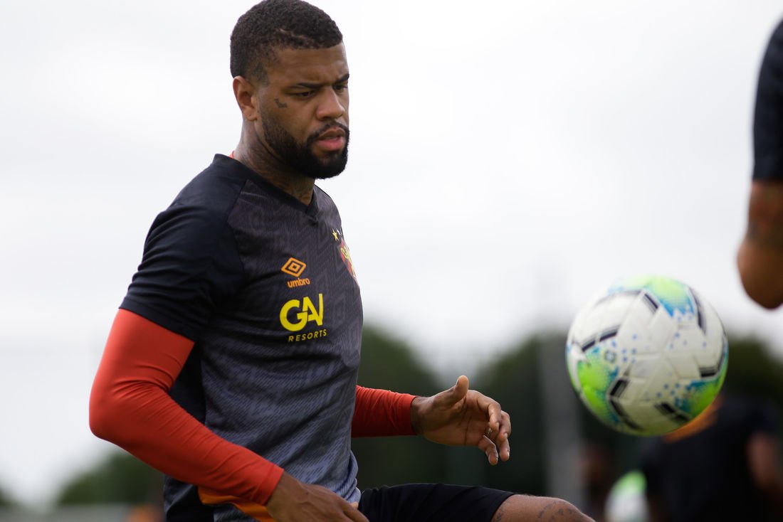 São Paulo prorroga empréstimo de Júnior Tavares ao Sport
