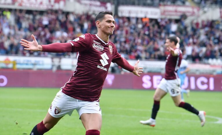 Tottenham vira os olhos para Sasa Lukic