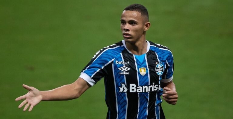 Grêmio confirma dois casos de Covid-19 no elenco