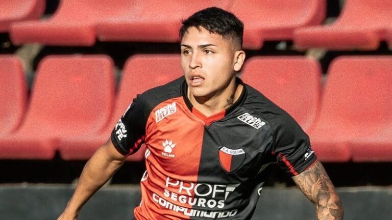 Palmeiras negocia a contratação de promessa do futebol argentino