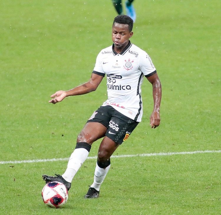 Fluminense está perto de fechar a contratação de Cazares, do Corinthians