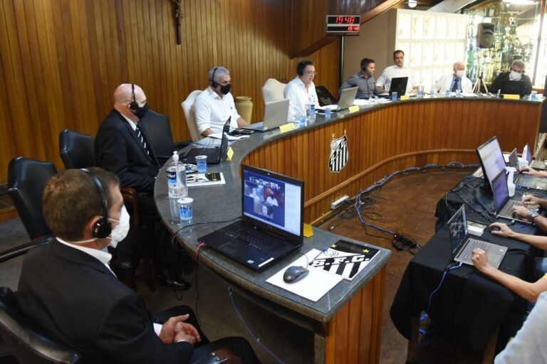 Contas de 2020 devem ser reprovadas no Santos pelo CD. Os números assustam, entenda
