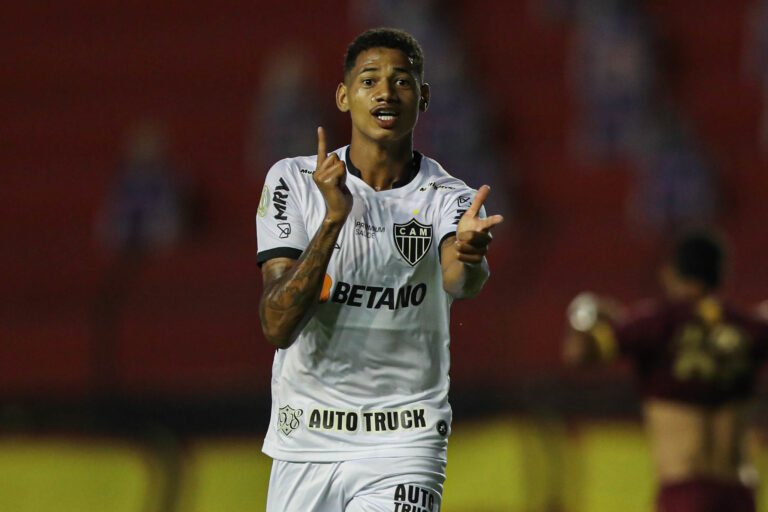 Grêmio tentou envolver Jean Pyerre em negócio por Marrony