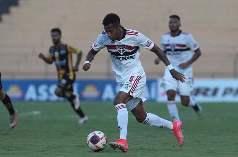 São Paulo mira economia acima de R$ 6 milhões por empréstimo de Tchê Tchê