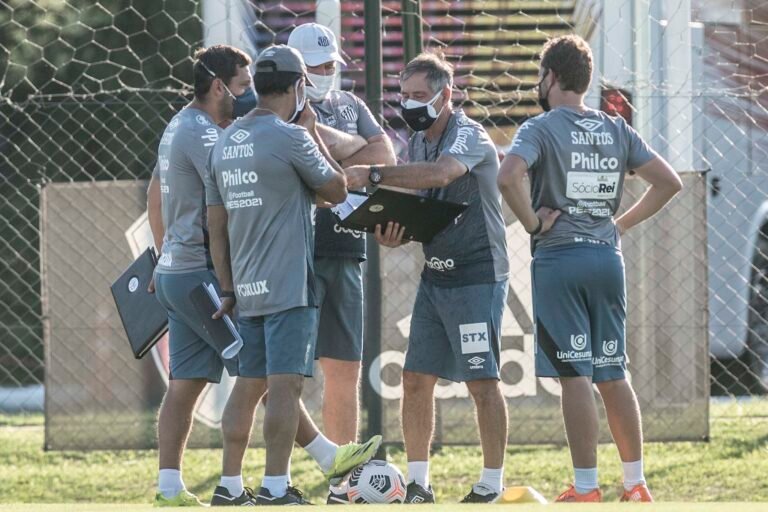 Com Marinho de volta, mudanças no meio e ataque, Santos encara o San Lorenzo
