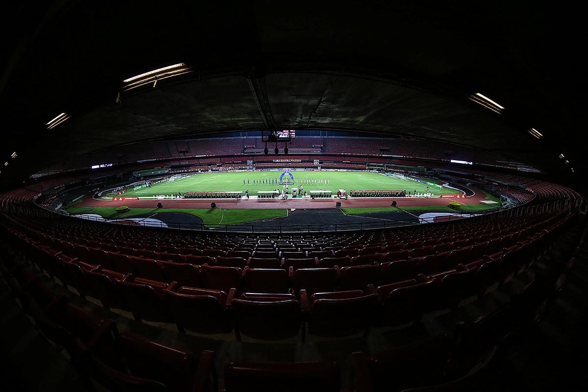 São Paulo enfrenta o RB Bragantino no Morumbi