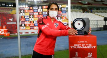 Benítez se destaca, prêmio de melhor da partida e primeiro com a camisa Tricolor