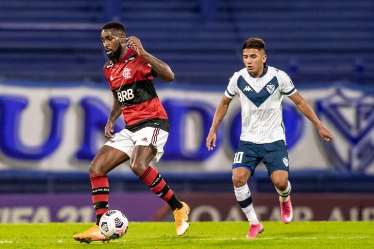 Gerson atinge marca impressionante em estreia do Flamengo na Libertadores