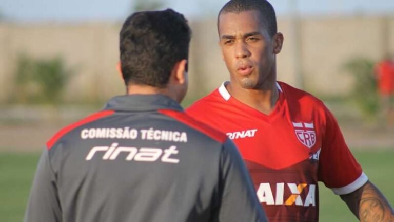Mailson acerta com a Jacuipense e espera fazer boa temporada