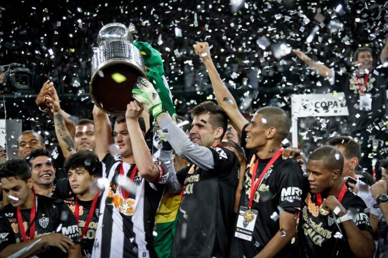 Atlético conhece seu grupo na Copa Libertadores; confira o retrospecto alvinegro diante dos adversários
