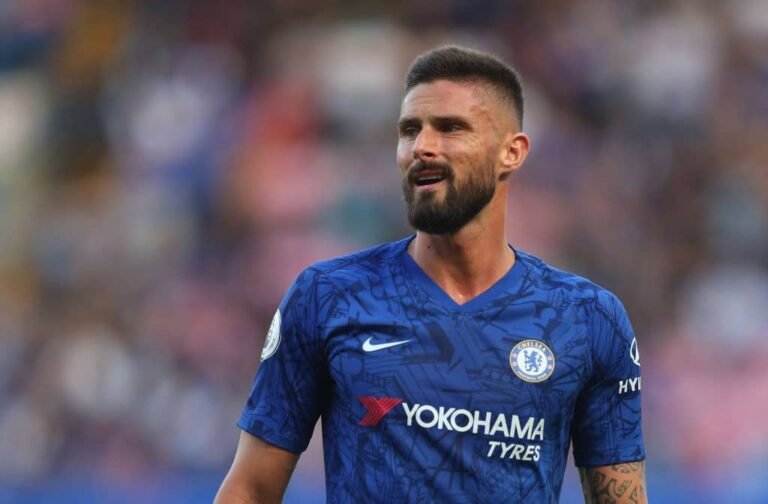 Juventus se aproxima de acerto com Olivier Giroud