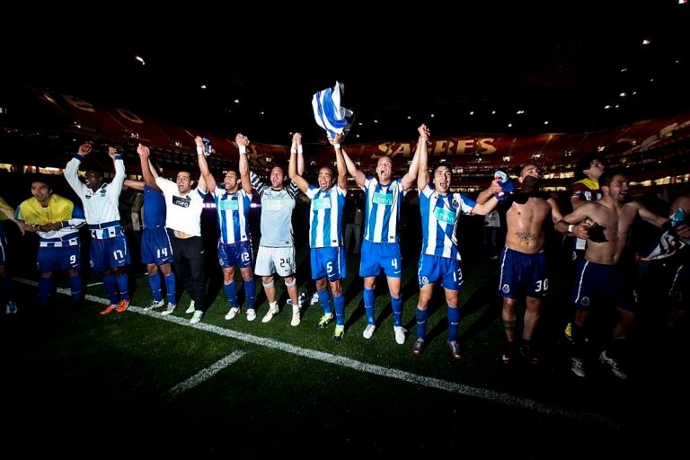 Há dez anos, o FC Porto vencia o Campeonato Português no Estádio da Luz