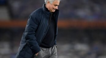 ‘Mourinho tem que procurar trabalho fora da Inglaterra. Talvez na Itália’