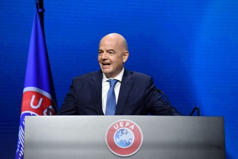 Presidente da FIFA avisa os clubes da Superliga: ‘devem viver com as consequências’