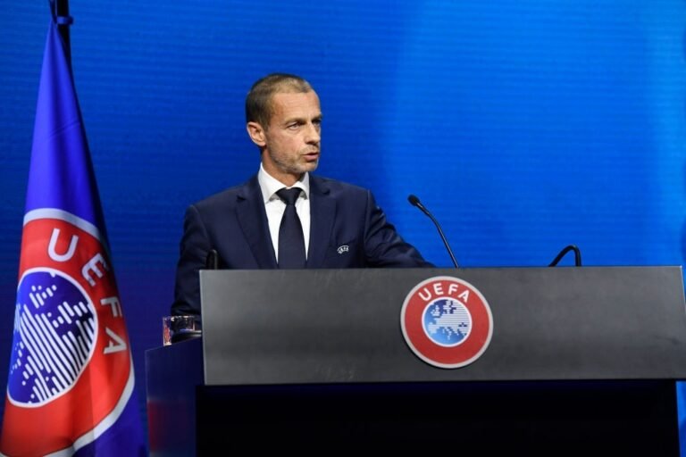 ‘Cometeram um grande erro, mas estão de volta’, diz presidente da UEFA