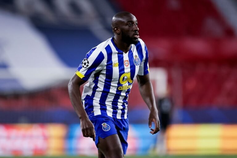 Marega tem proposta de 15 milhões de euros do Al-Hilal