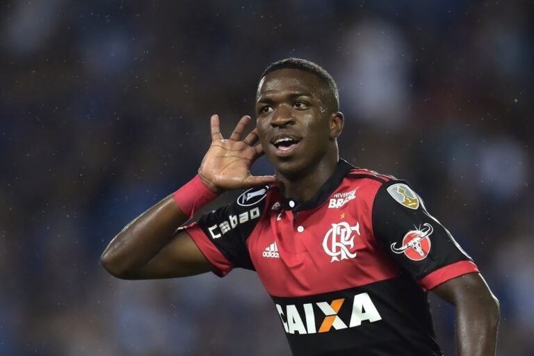 5 maiores vendas da história do Flamengo