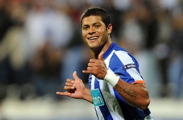 Hulk admite que esteve perto de voltar ao Porto: ‘Se não fosse o Brasil, tinha tudo certo’