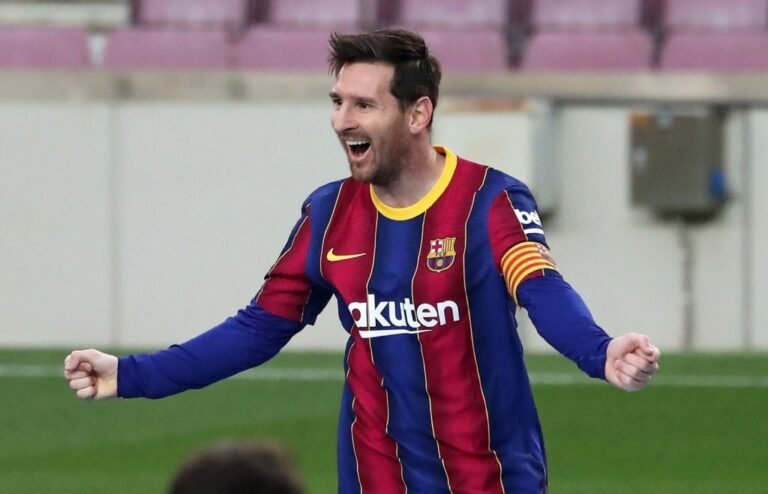 Messi pediu a contratação de Haaland para renovar com o Barcelona