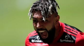 Gabigol supera Renato Abreu e se torna o artilheiro do Flamengo no século