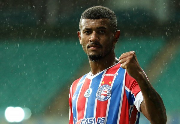 OFICIAL: Bahia confirma venda do atacante Thiago