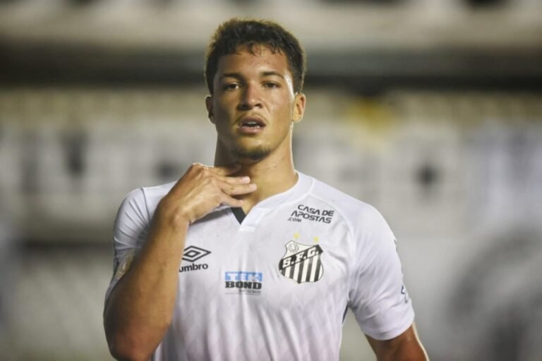Marcos Leonardo admite falta de criatividade do Santos: “Não conseguimos criar”