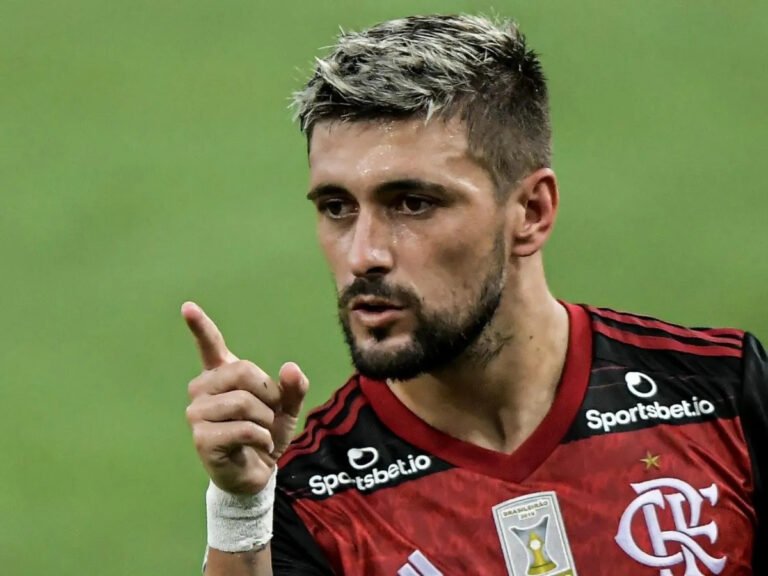 Arrascaeta manda recado para a torcida do Flamengo: “não acreditem em tudo que se fala”