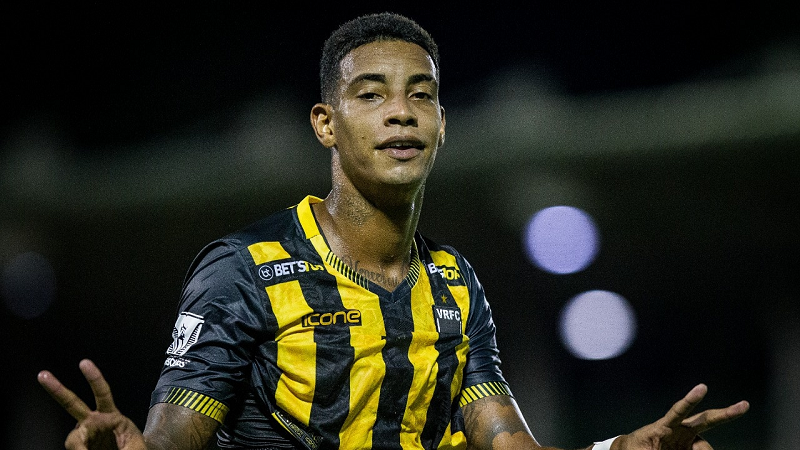 Corinthians pode pagar uma pechincha para contratar Alef Manga, artilheiro do Carioca