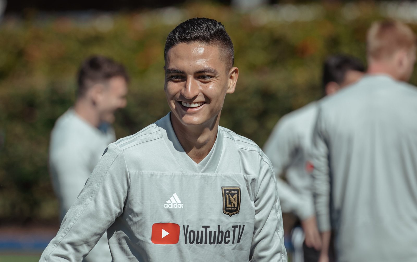 Palmeiras faz proposta por Atuesta, mas LAFC pede mais