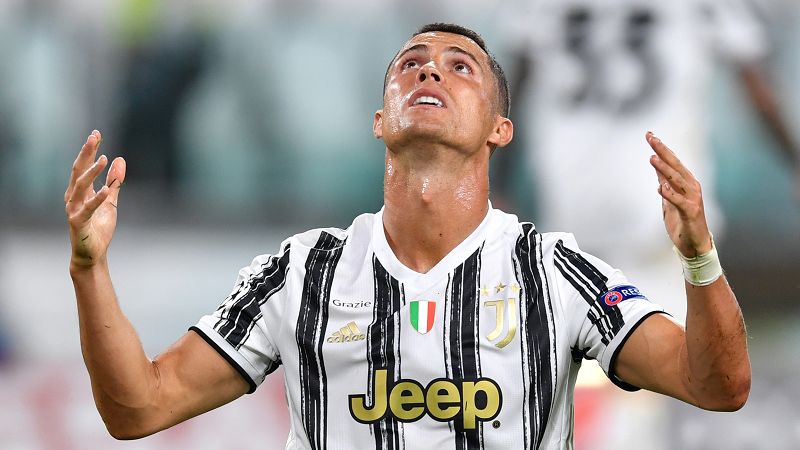 Cristiano Ronaldo só seguirá na Juventus se conseguir a classificação para Champions - Mercado do Futebol