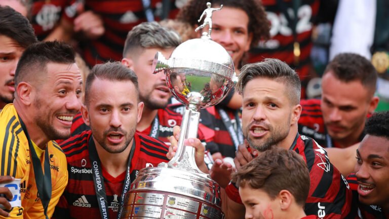 Flamengo conhece seu grupo na Copa Libertadores; confira o retrospecto rubro-negro diante dos adversários