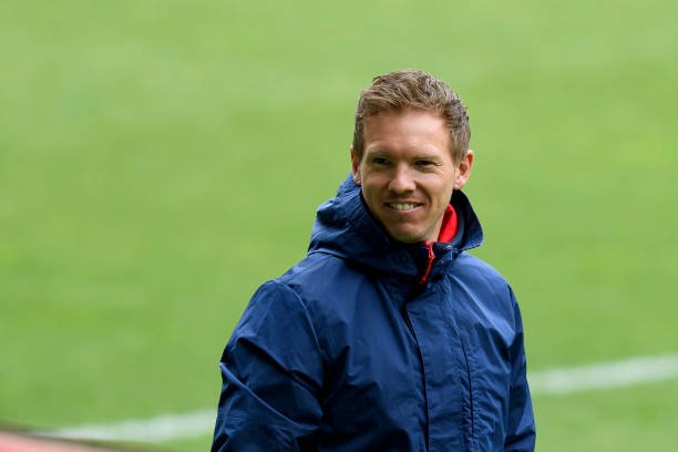 Julian Nagelsmann solicita três jogadores ao Bayern de Munique