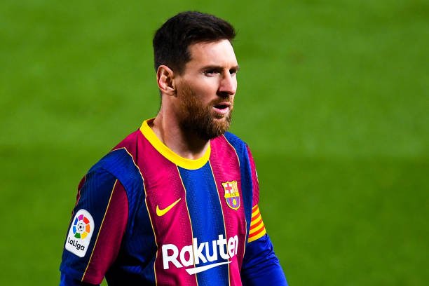 Manchester City ainda sonha com a contratação de Lionel Messi