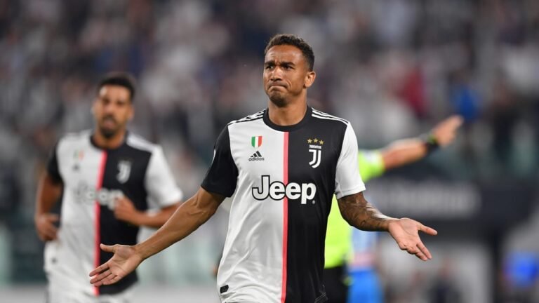 Danilo, da Juventus, sai em defesa da Superliga e critica a UEFA