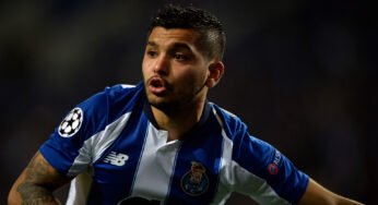 Sevilla quer a contratação de Tecatito Corona, do FC Porto