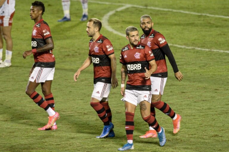 Vazou a imagem do uniforme que o Flamengo irá usar na final da Supercopa, com o patrocínio da Amazon Prime Vídeo