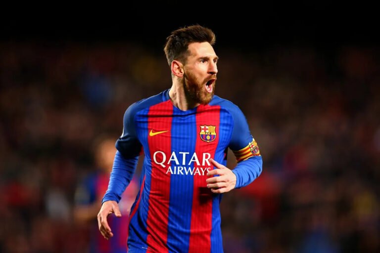 Messi e +10: a escalação de jogadores que encerram seus contratos no meio do ano