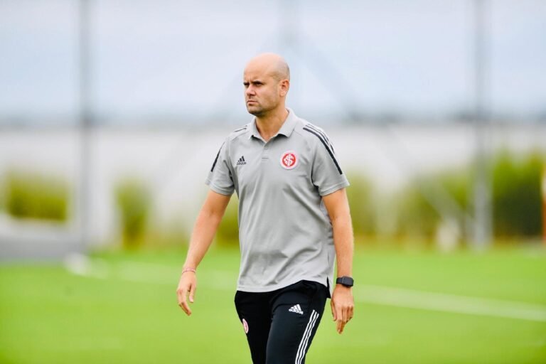 Miguel Ángel Ramírez quer repetir Muricy Ramalho em Gre-Nal: entenda