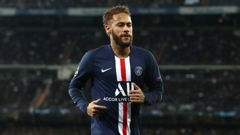 PSG exige uma decisão de Neymar antes de enfrentar o Manchester City