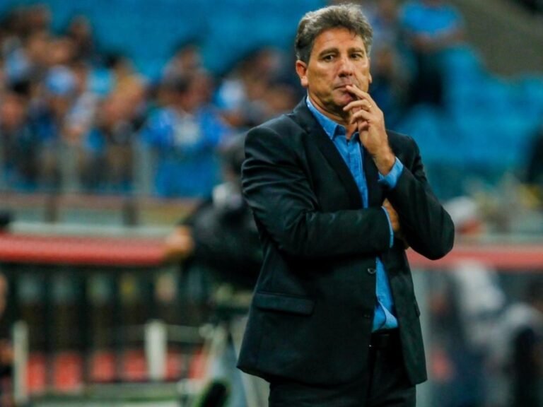 Renato Gaúcho está com Covid-19