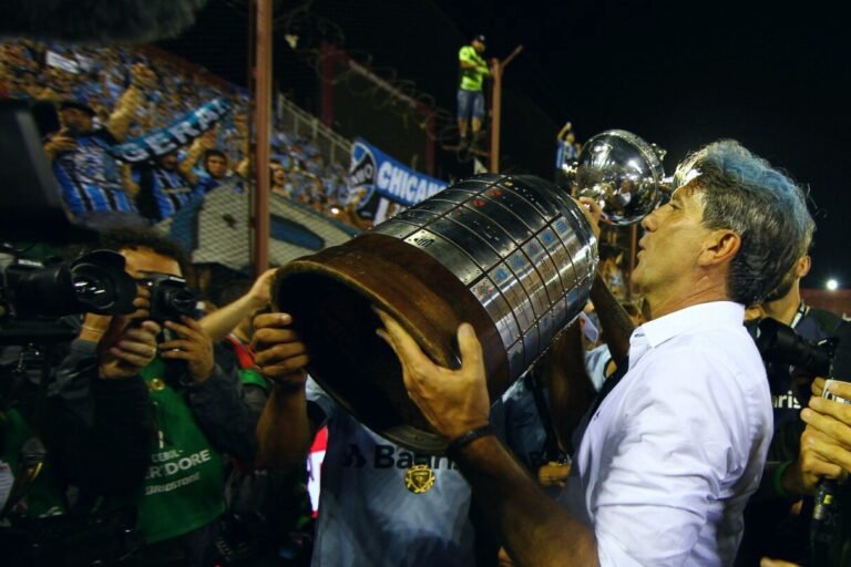 Fim de uma era! Renato Gaúcho não é mais técnico do Grêmio