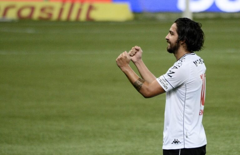 Benítez aguarda documentação para ser anunciado como reforço do São Paulo