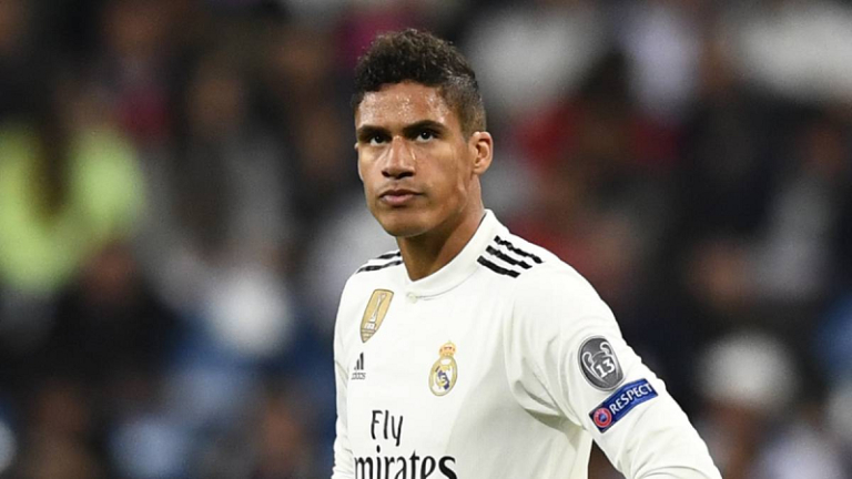 Varane testa positivo para Covid-19 e desfalca o Real Madrid contra o Liverpool