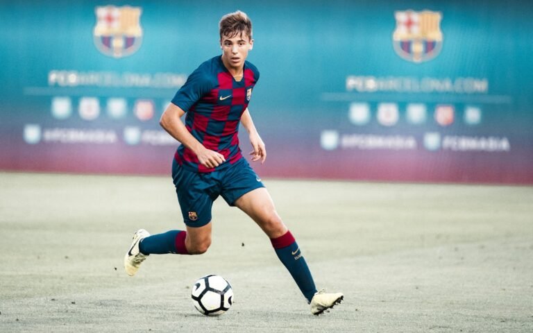 Barcelona se aproxima de renovação com joia que deve ser utilizada na próxima temporada