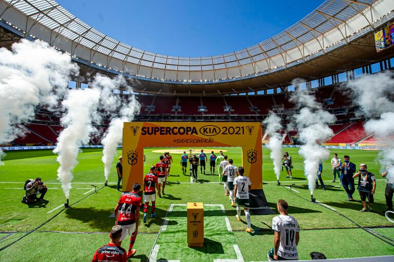 Flamengo pode receber punição do STJD por conta da confusão na Supercopa
